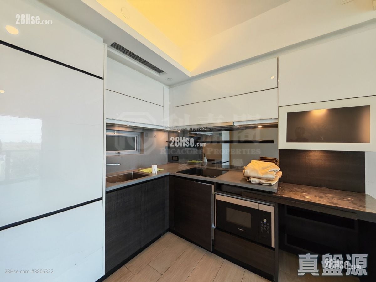 峻巒 售盤 3 房 , 1 浴室 927 平方呎