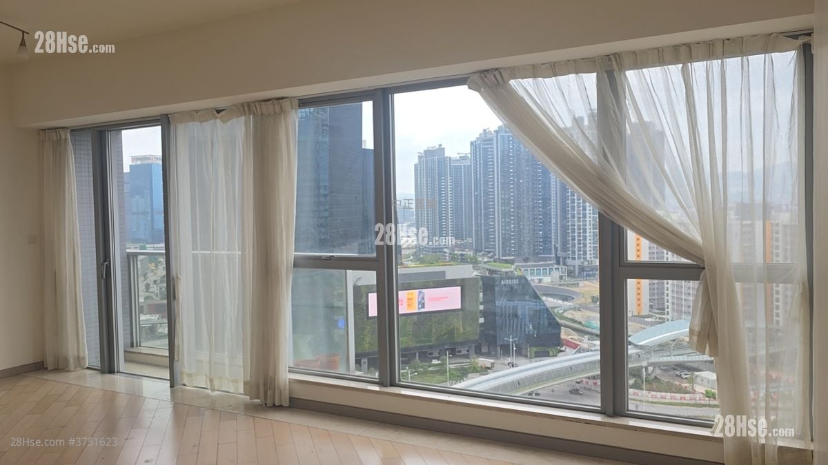 The Latitude Sell 4 Bedrooms , 3 Bathrooms 1,333 ft²