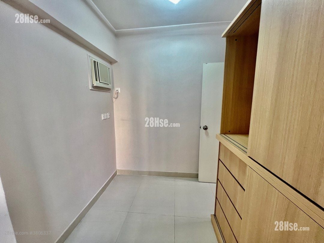 翠林花园 租盘 2 房 , 1 浴室 429 平方尺