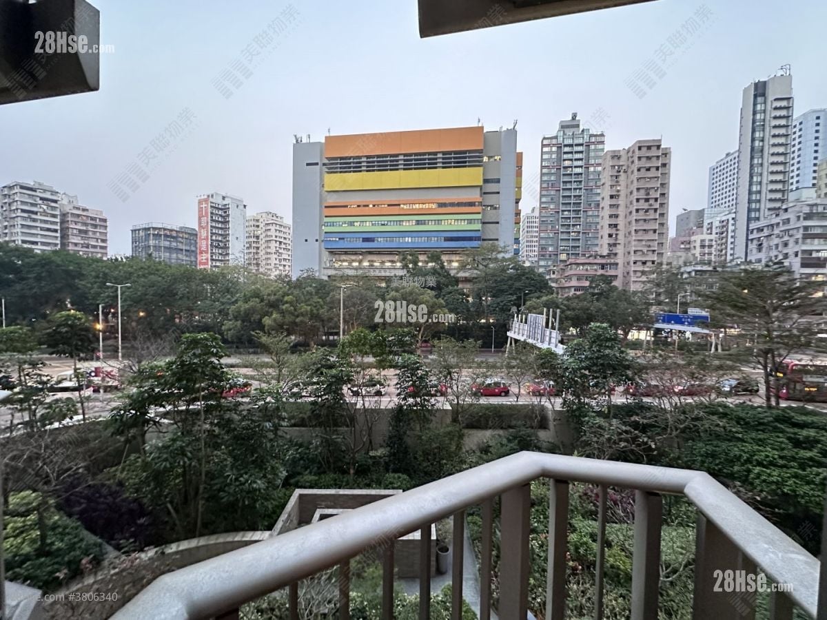 Grand Austin Sell 3 Bedrooms , 2 Bathrooms 928 ft²