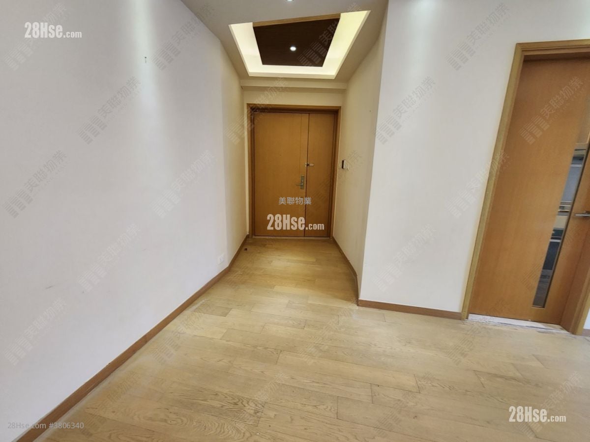 Grand Austin Sell 3 Bedrooms , 2 Bathrooms 928 ft²