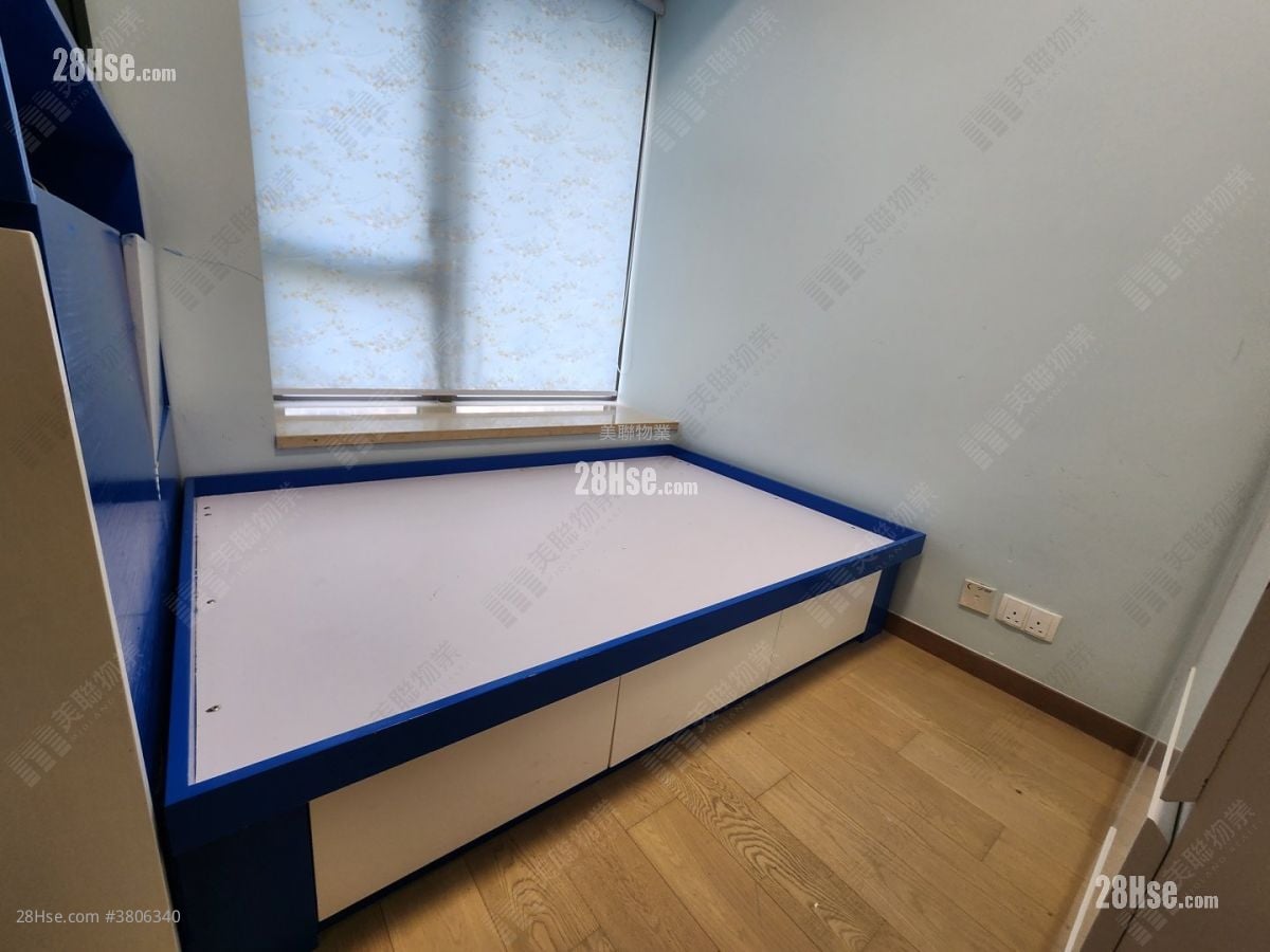 Grand Austin Sell 3 Bedrooms , 2 Bathrooms 928 ft²