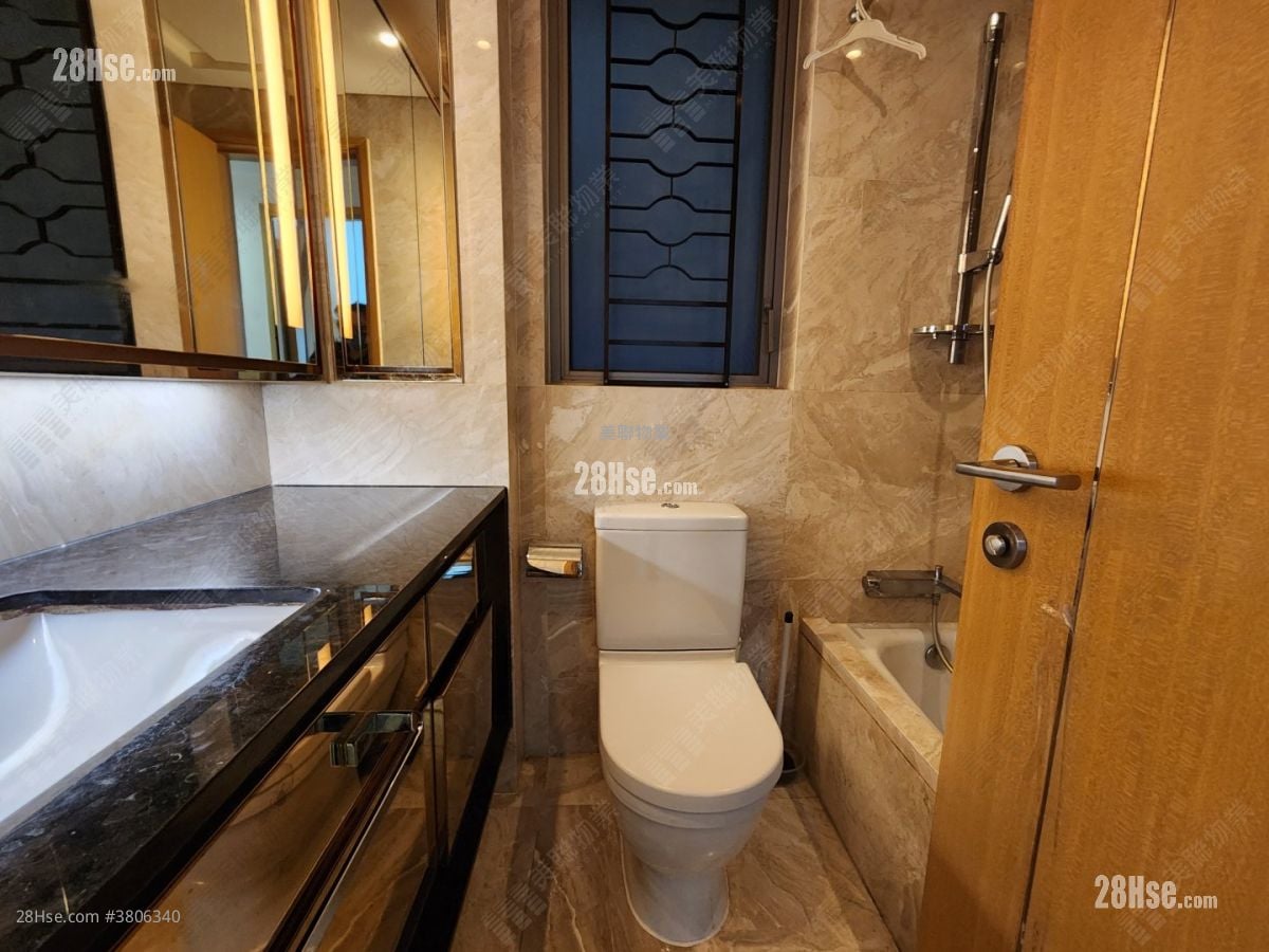 Grand Austin Sell 3 Bedrooms , 2 Bathrooms 928 ft²