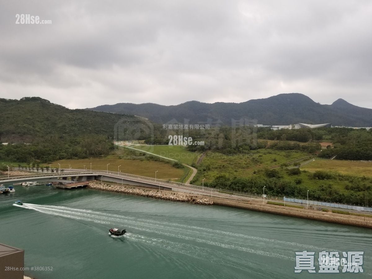 海翩滙 售盘 5+ 房 , 4 浴室 2,155 平方尺