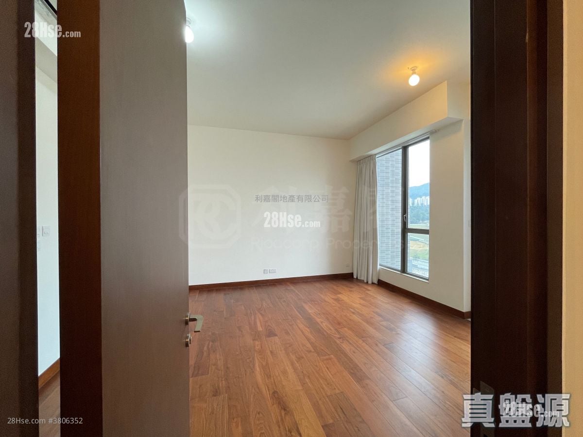 海翩滙 售盘 5+ 房 , 4 浴室 2,155 平方尺