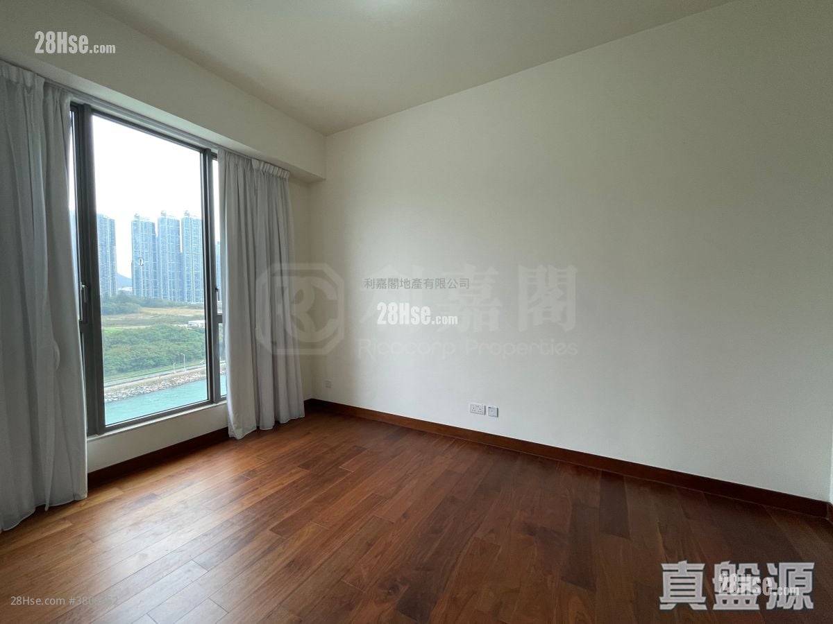 海翩滙 售盘 5+ 房 , 4 浴室 2,155 平方尺