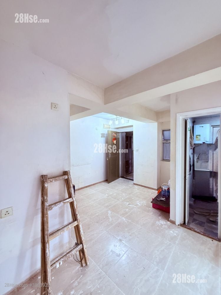 Loong King Mansion Rental 2 Bedrooms , 1 Bathroom 386 ft²