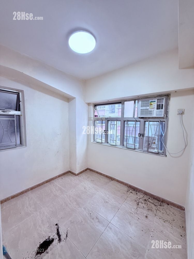 Loong King Mansion Rental 2 Bedrooms , 1 Bathroom 386 ft²