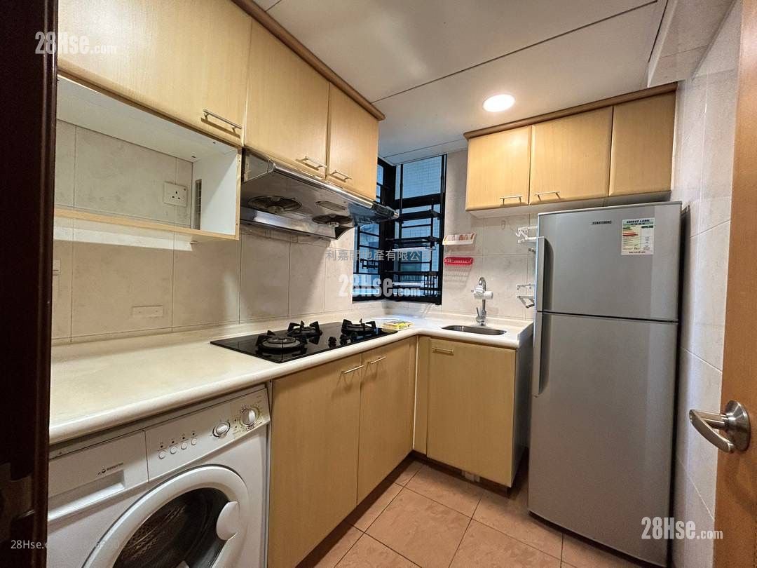 海欣花園 售盤 2 房 , 1 浴室 511 平方呎