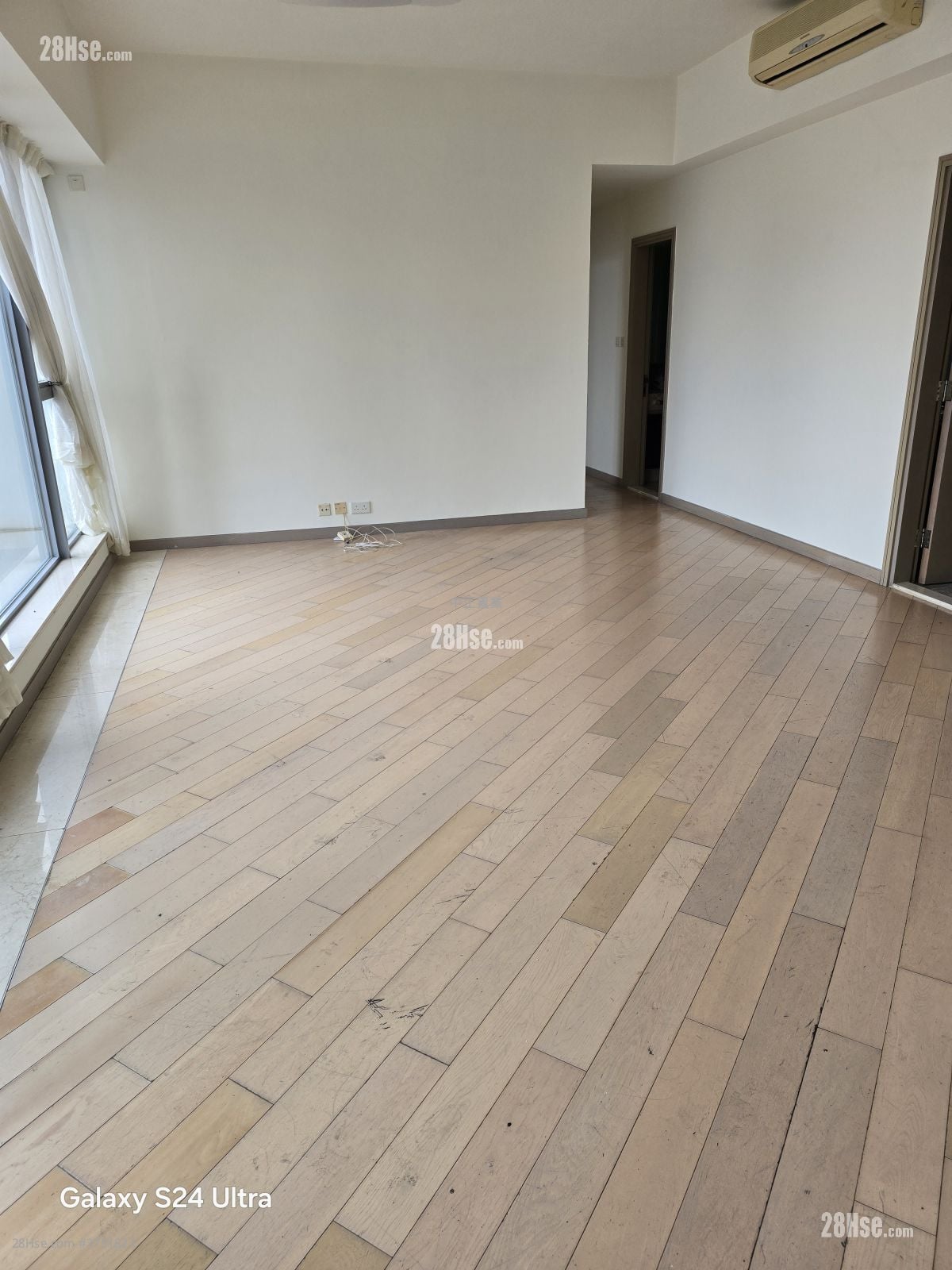 The Latitude Sell 4 Bedrooms , 3 Bathrooms 1,333 ft²