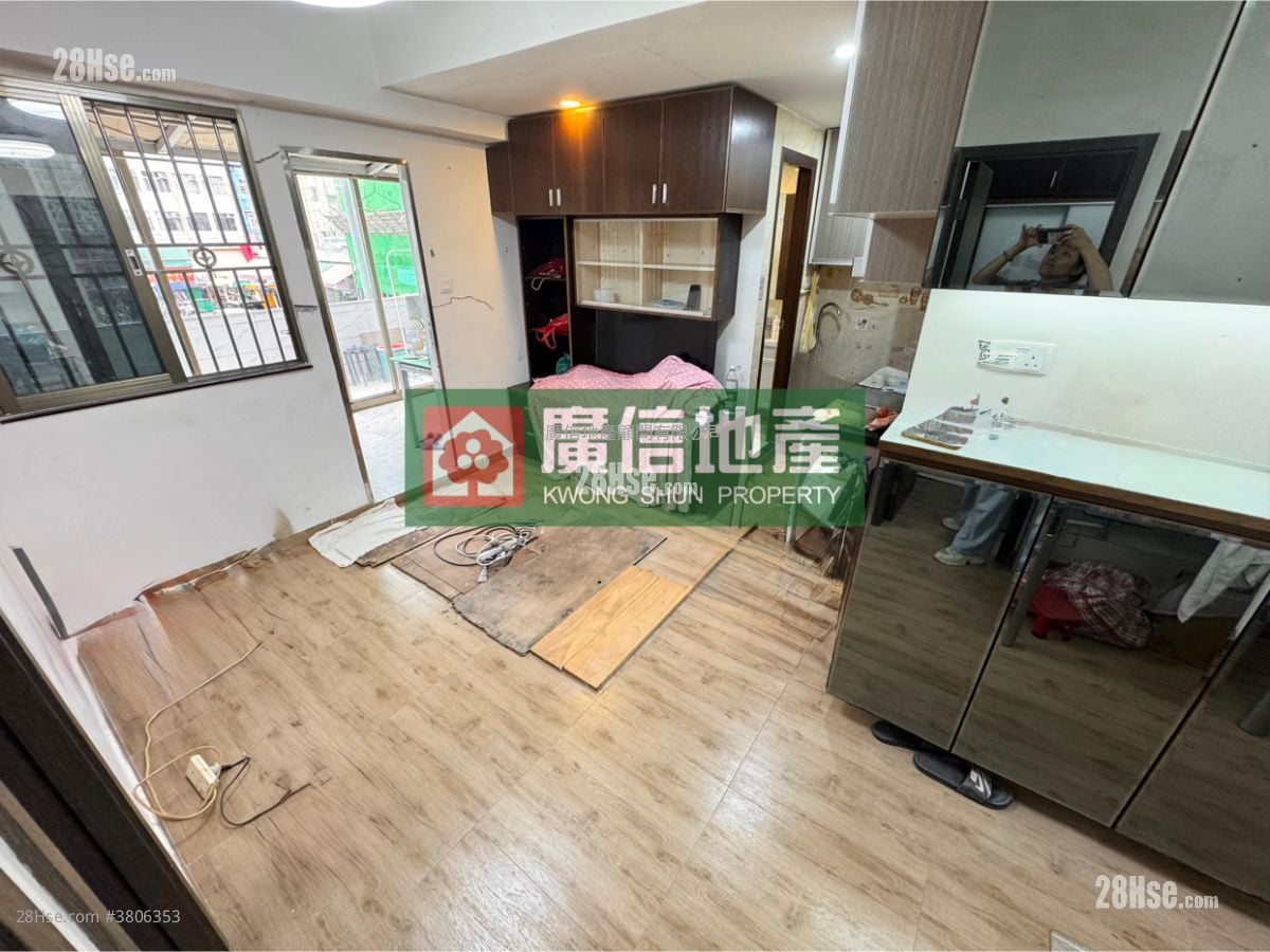 新泰大厦 租盘 2 房 , 1 浴室 342 平方尺