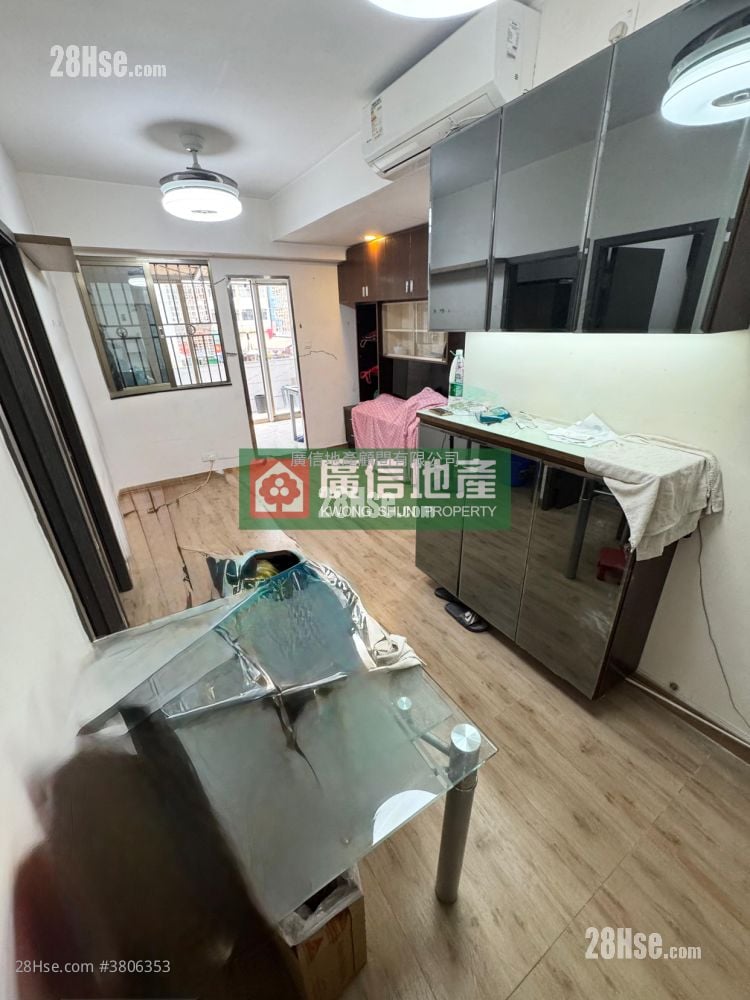 新泰大厦 租盘 2 房 , 1 浴室 342 平方尺