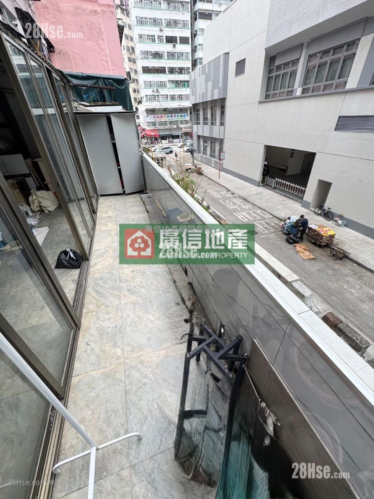 新泰大厦 租盘 2 房 , 1 浴室 342 平方尺