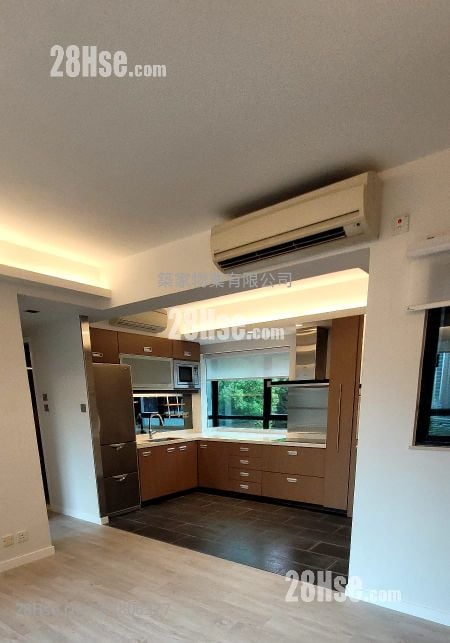 Wilton Place Sell 2 Bedrooms , 2 Bathrooms 573 ft²