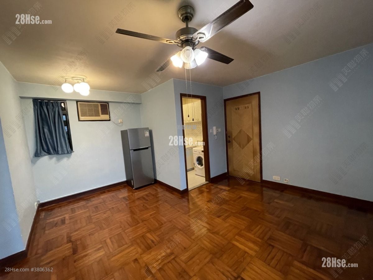 Sun Yuen Long Centre Sell 2 Bedrooms , 1 Bathroom 485 ft²