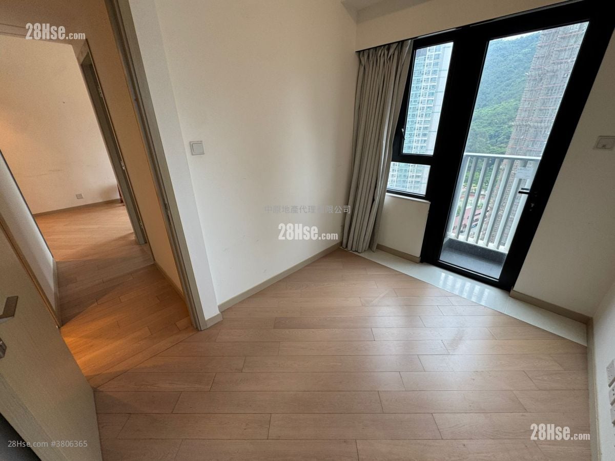 御半山 售盘 2 房 , 1 浴室 447 平方尺