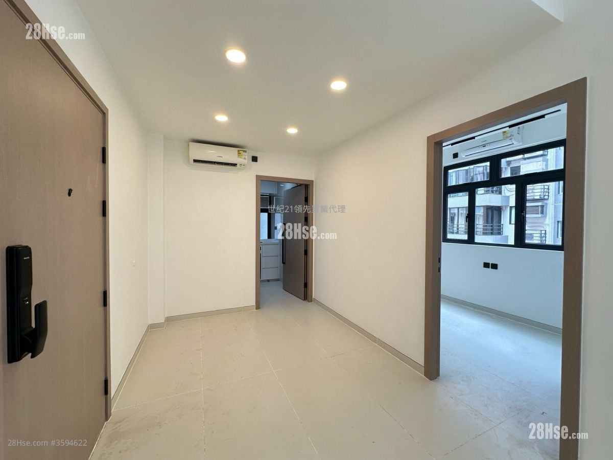 11 La Salle Road Sell 3 Bedrooms , 3 Bathrooms 989 ft²