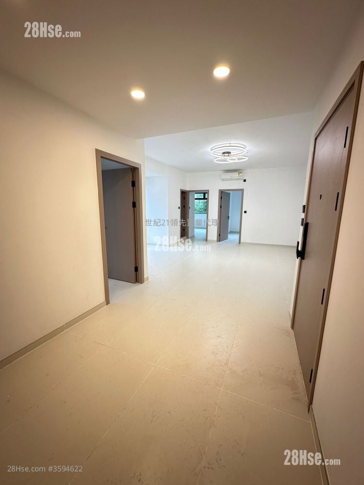 11 La Salle Road Sell 3 Bedrooms , 3 Bathrooms 989 ft²