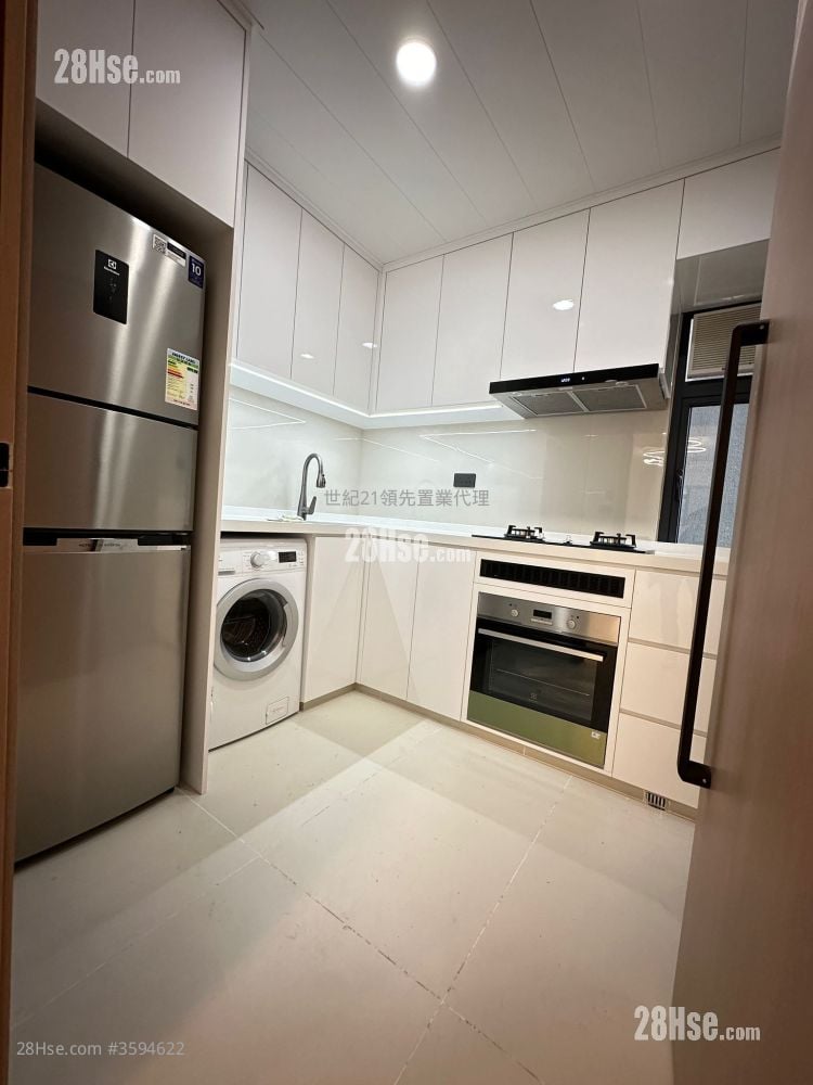 11 La Salle Road Sell 3 Bedrooms , 3 Bathrooms 989 ft²