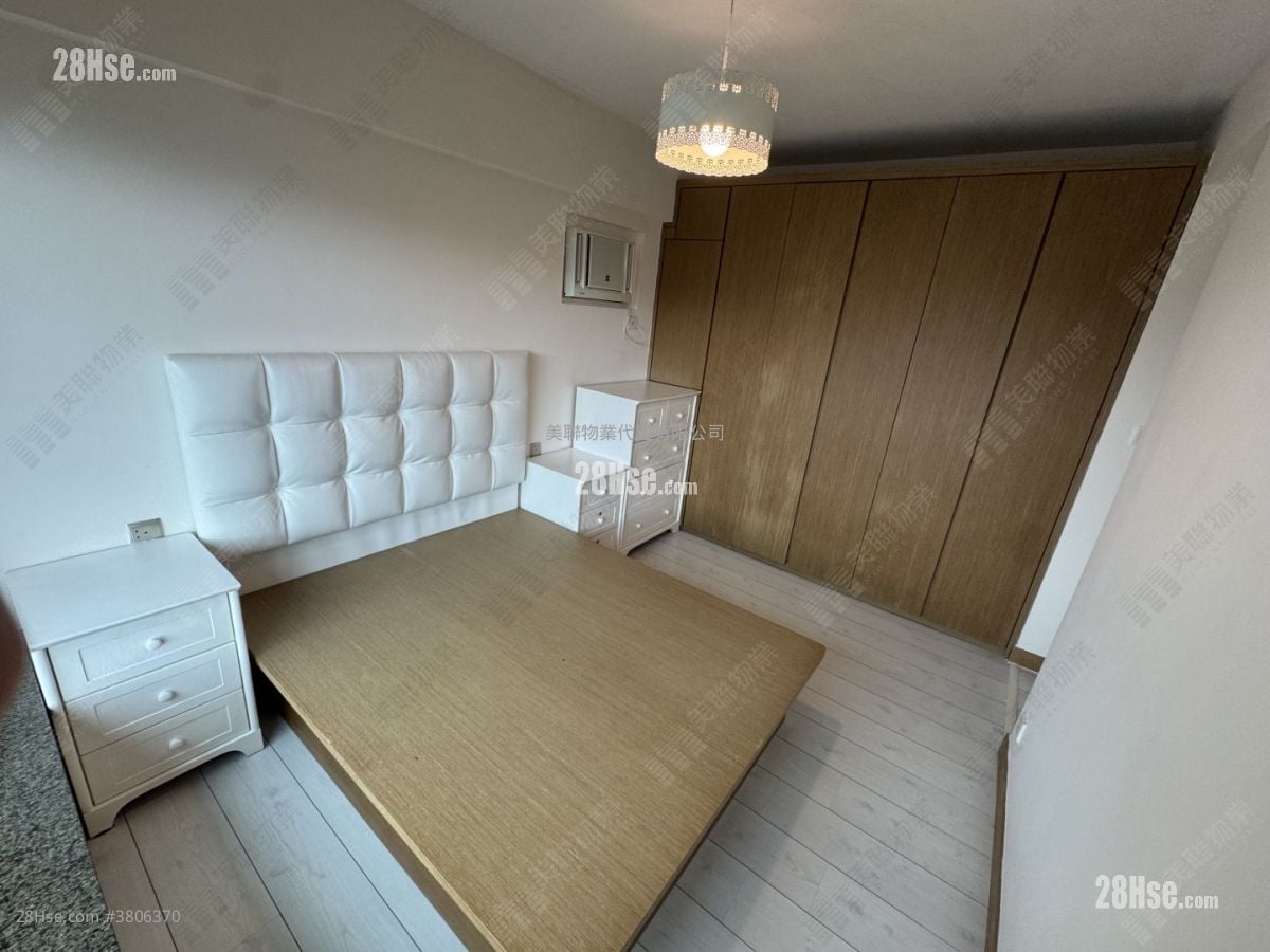 Tseung Kwan O Plaza Rental 3 Bedrooms , 2 Bathrooms 761 ft²