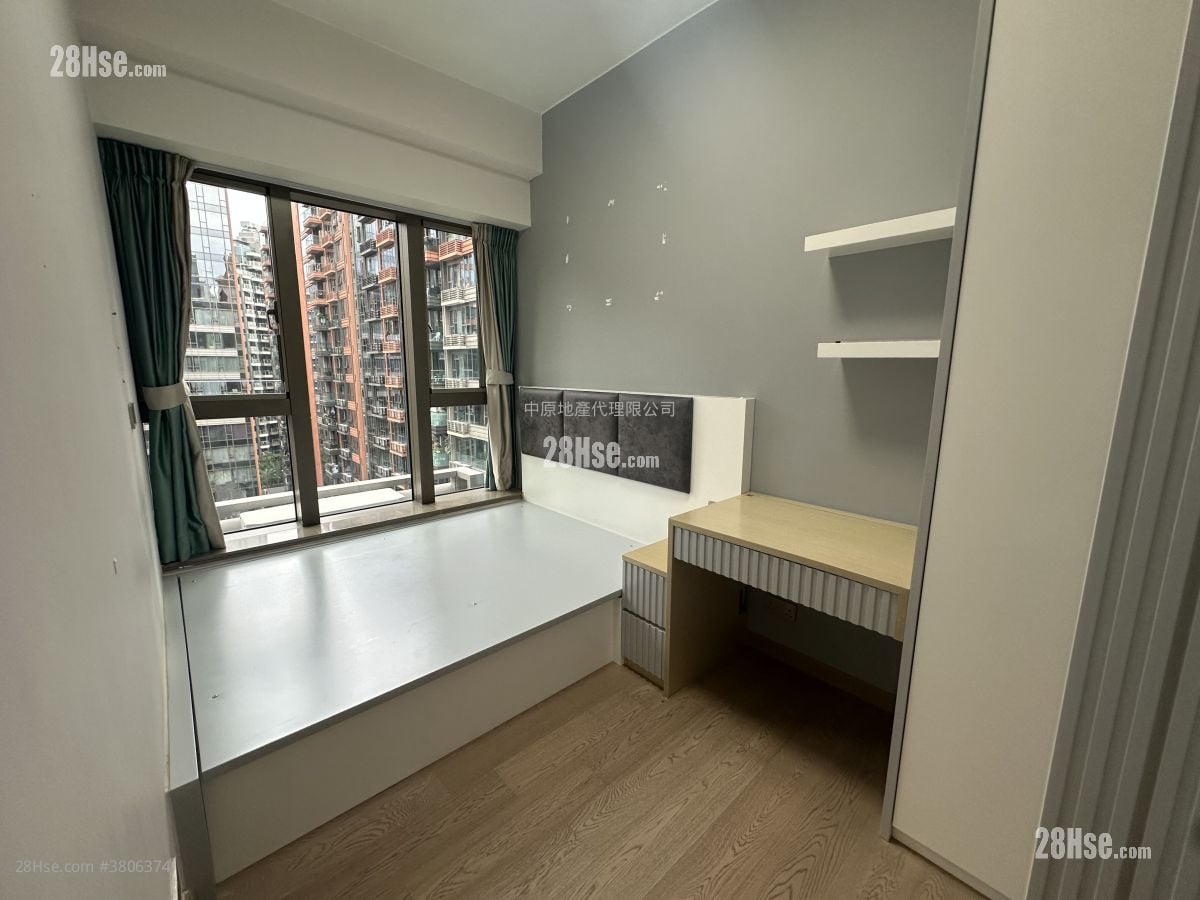 Centra Horizon Rental 2 Bedrooms , 2 Bathrooms 585 ft²