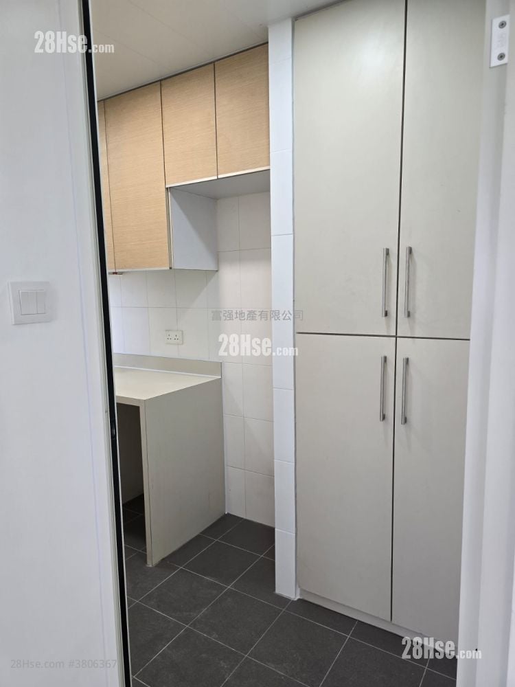 Pearl City Mansion Sell 2 Bedrooms , 1 Bathroom 492 ft²