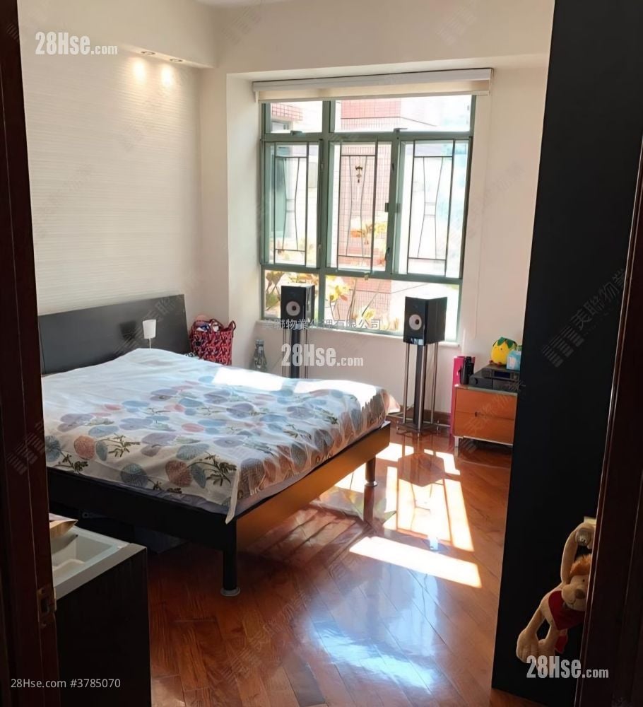 叠翠豪庭 售盘 4 房 , 4 浴室 2,225 平方尺