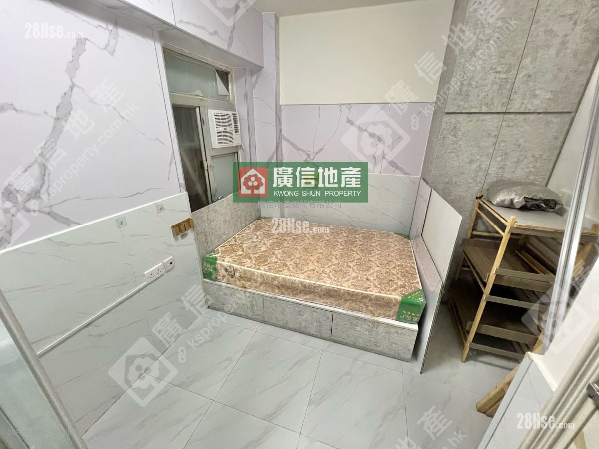 Po On Building Rental Studio , 1 Bathroom 140 ft²