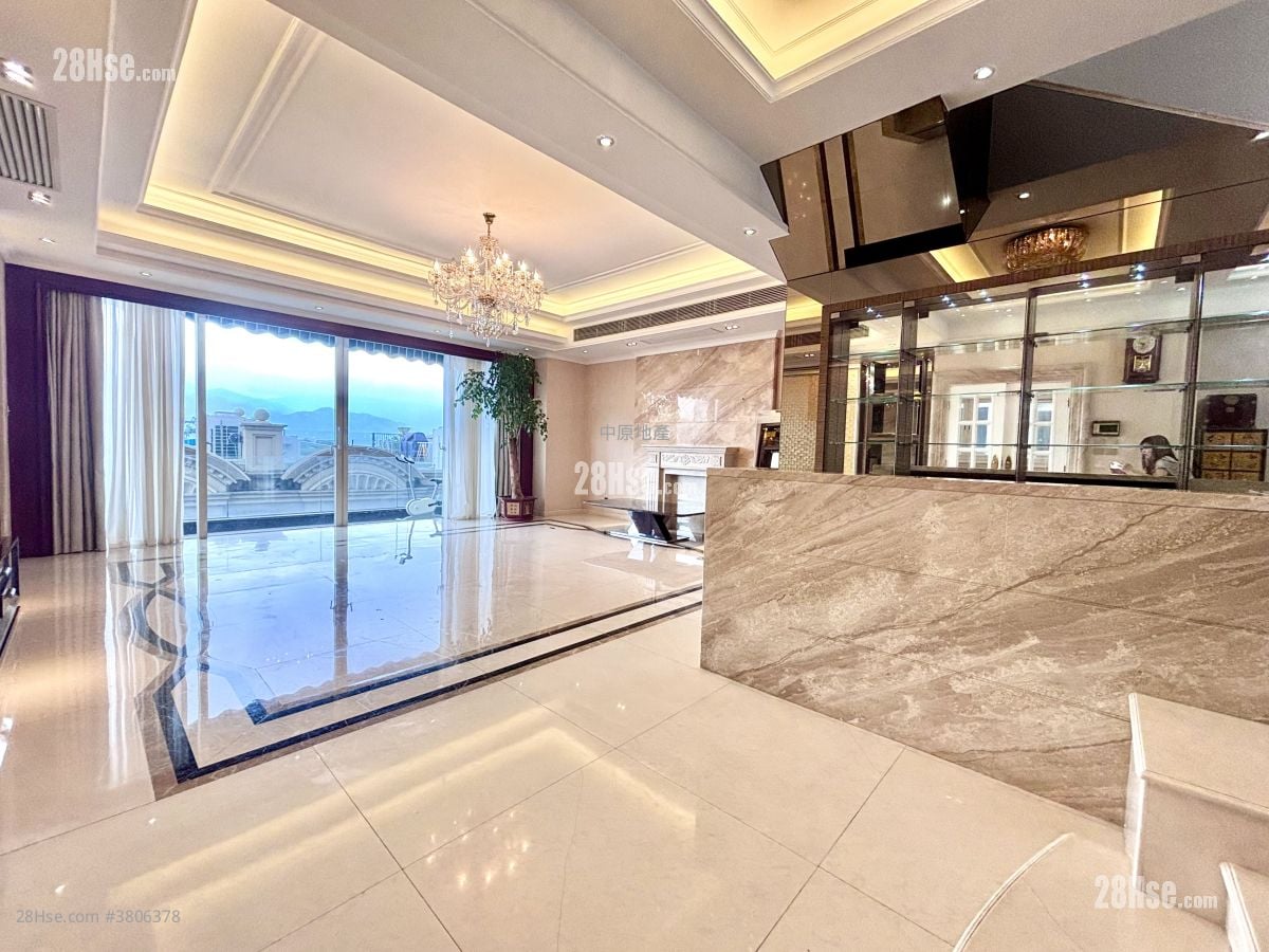 比华利山别墅 租盘 5+ 房 , 4 浴室 3,272 平方尺