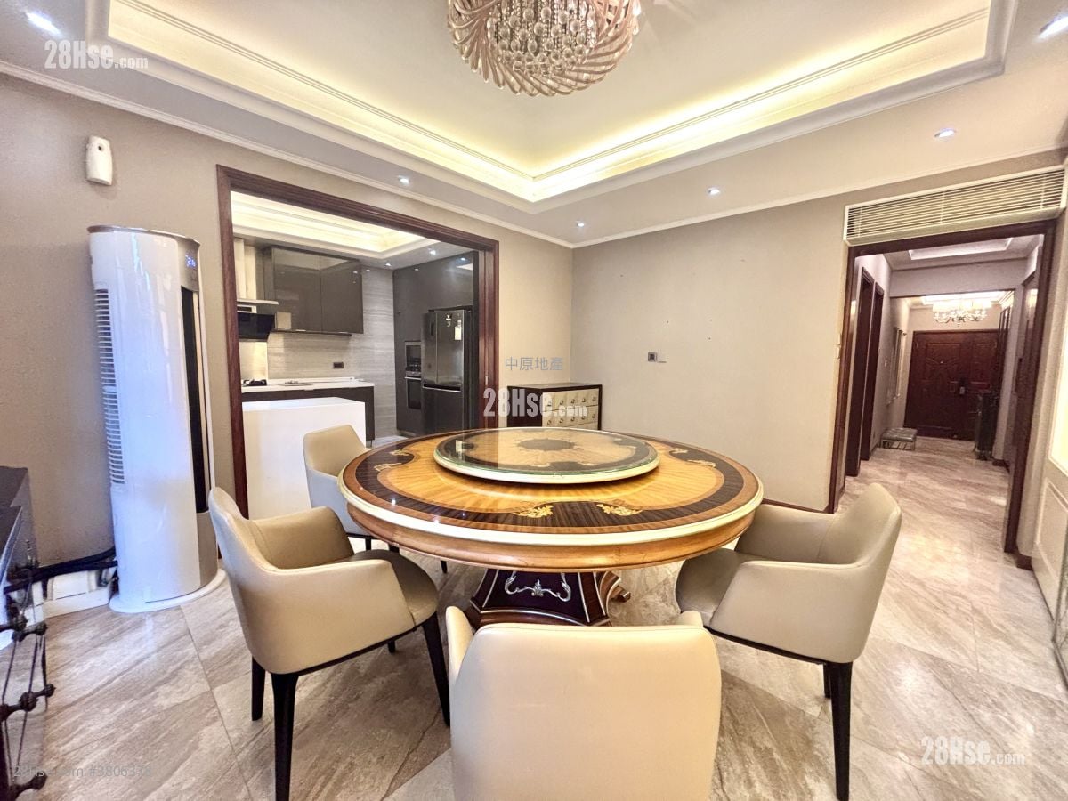 比华利山别墅 租盘 5+ 房 , 4 浴室 3,272 平方尺