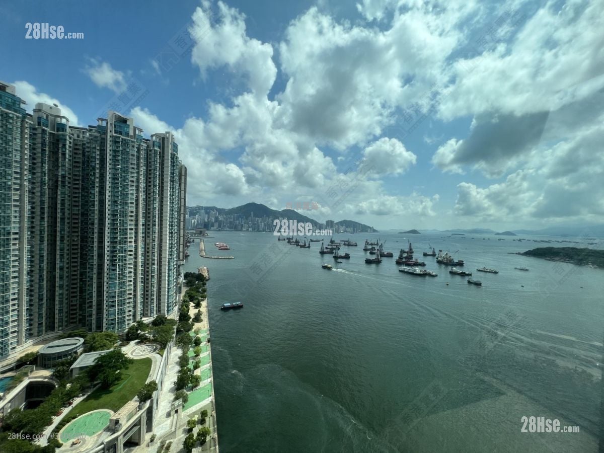 Hampton Place Sell 2 Bedrooms , 1 Bathroom 429 ft²