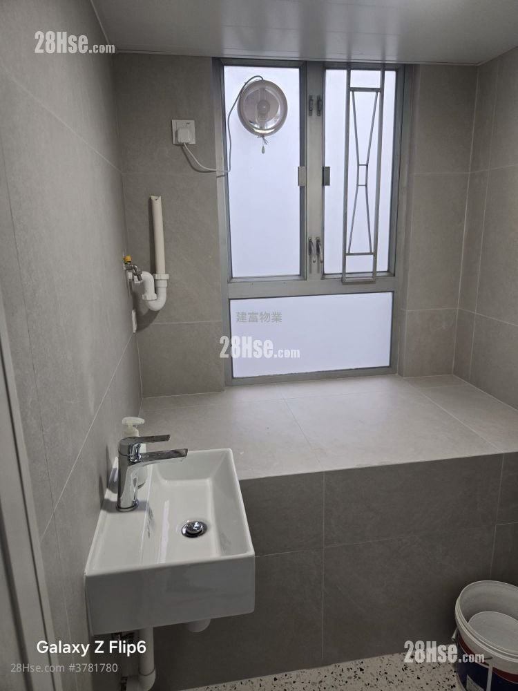 好旺洋楼 租盘 2 房 , 1 浴室 305 平方尺