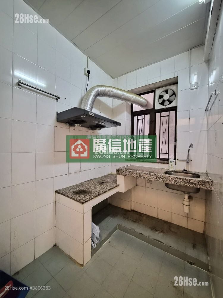 中和樓 租盤 2 房 , 1 浴室 401 平方呎