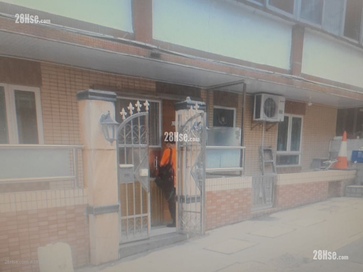 Lam Tsuen Sell 3 Bedrooms , 1 Bathroom 700 ft²