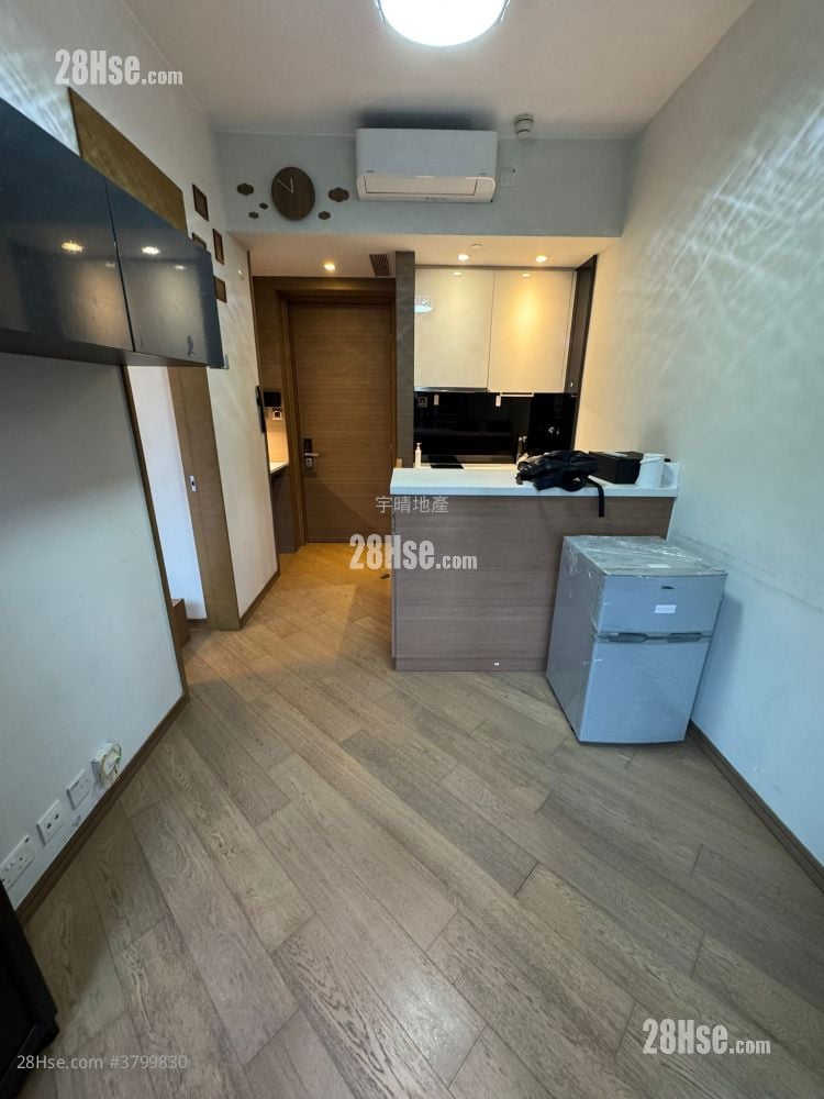 High One Rental 1 Bedroom , 1 Bathroom 273 ft²