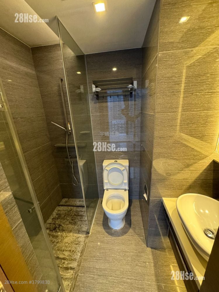 High One Rental 1 Bedroom , 1 Bathroom 273 ft²