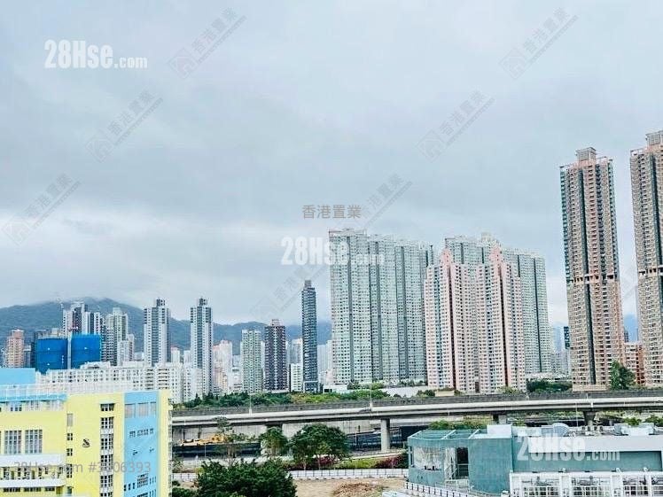 Hampton Place Sell 2 Bedrooms , 1 Bathroom 431 ft²