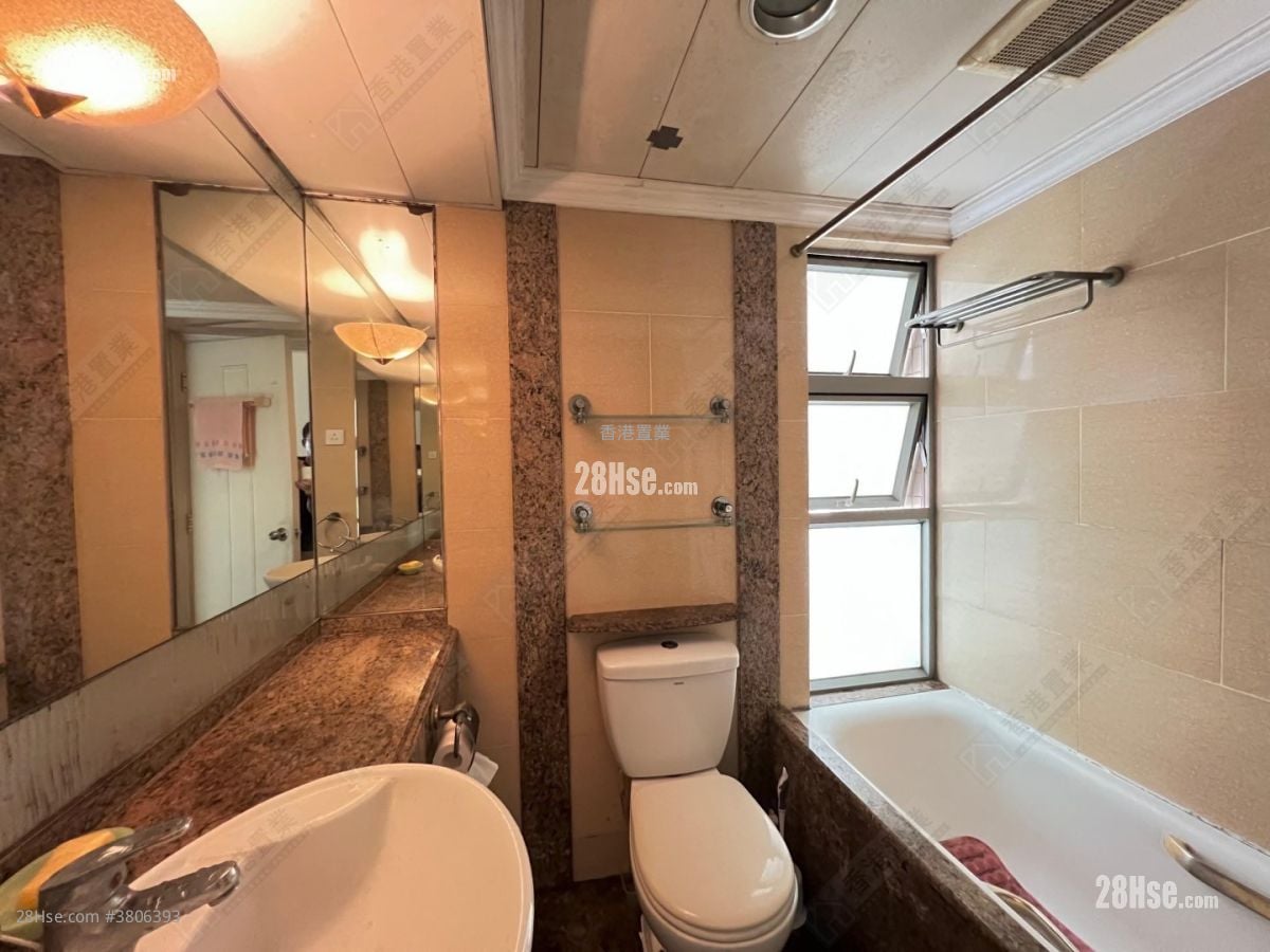 Hampton Place Sell 2 Bedrooms , 1 Bathroom 431 ft²