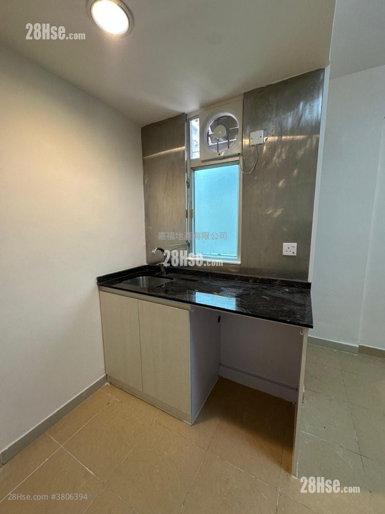 Apartment Rental 2 Bedrooms , 1 Bathroom 320 ft²