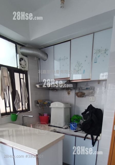 Chi Wing Court Sell 1 Bathroom 184 ft²