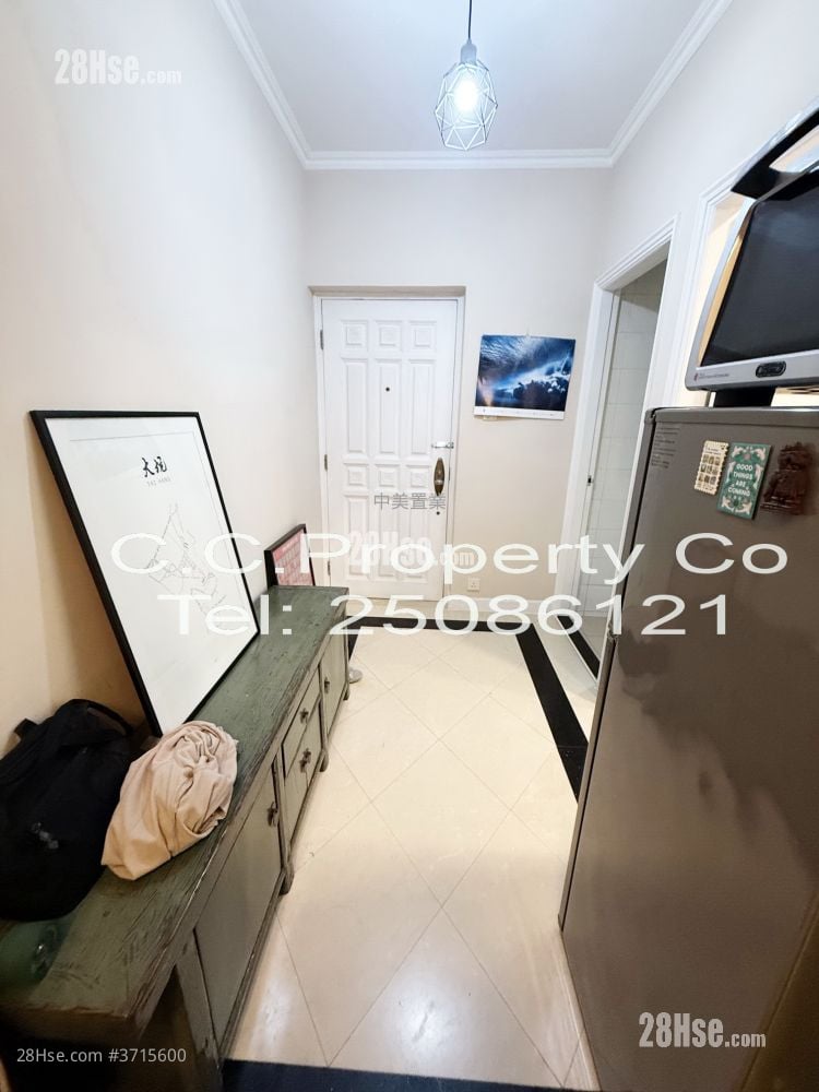 Winway Court Sell 3 Bedrooms , 1 Bathroom 719 ft²