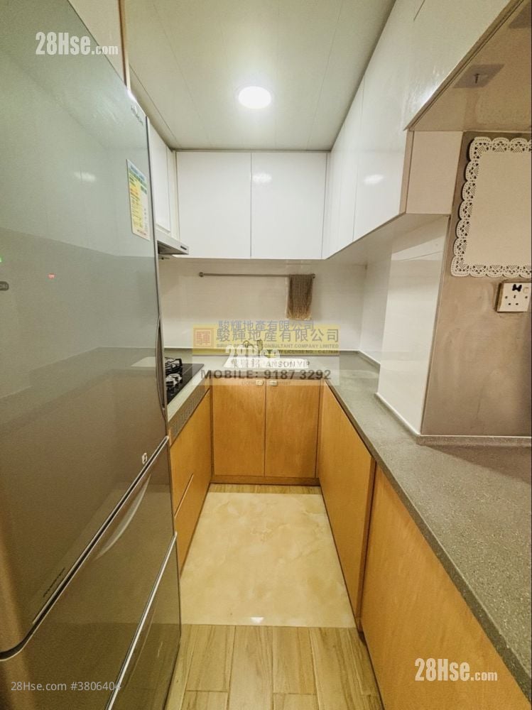 鸿威大厦 售盘 2 房 , 1 浴室 306 平方尺