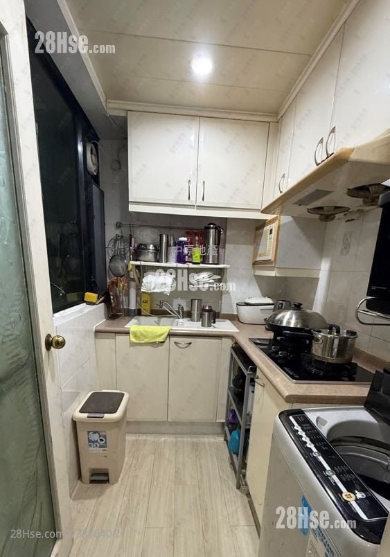 Royal Jubilee Sell 2 Bedrooms 391 ft²