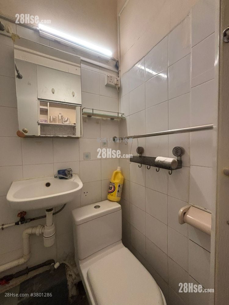 牡丹大厦 租盘 2 房 , 1 浴室 286 平方尺