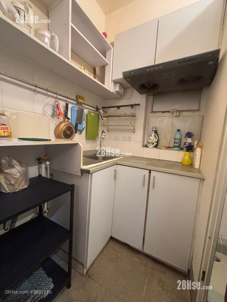 牡丹大厦 租盘 2 房 , 1 浴室 286 平方尺