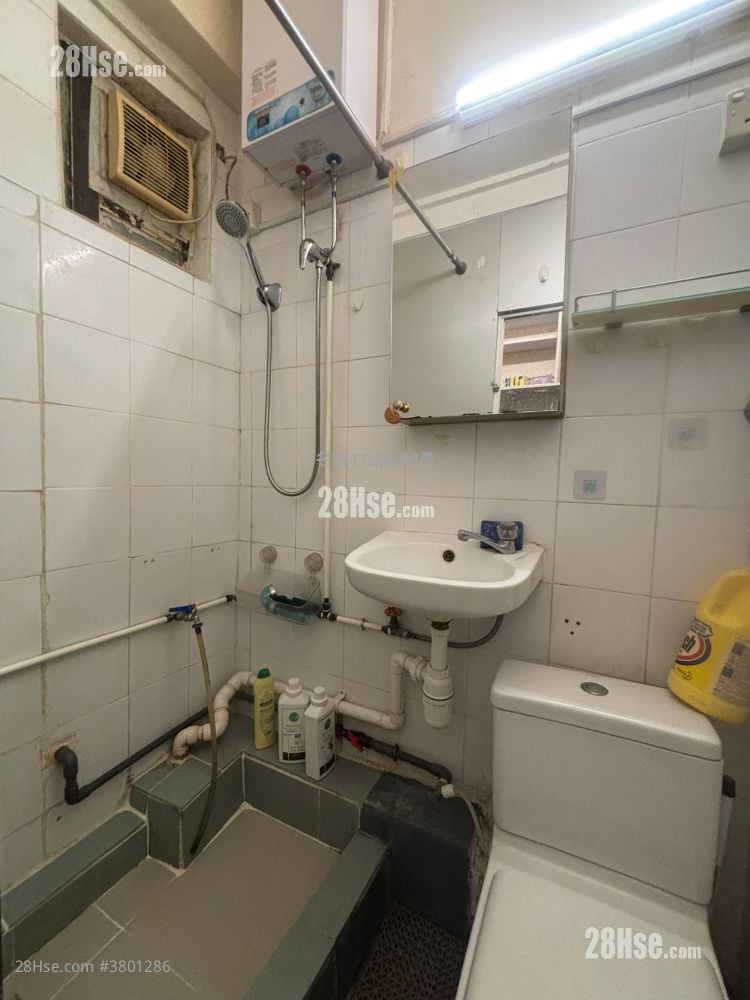 牡丹大厦 租盘 2 房 , 1 浴室 286 平方尺