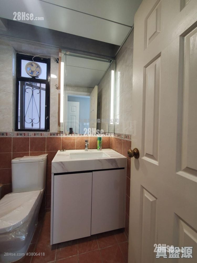 浩景台 售盘 2 房 , 2 浴室 642 平方尺