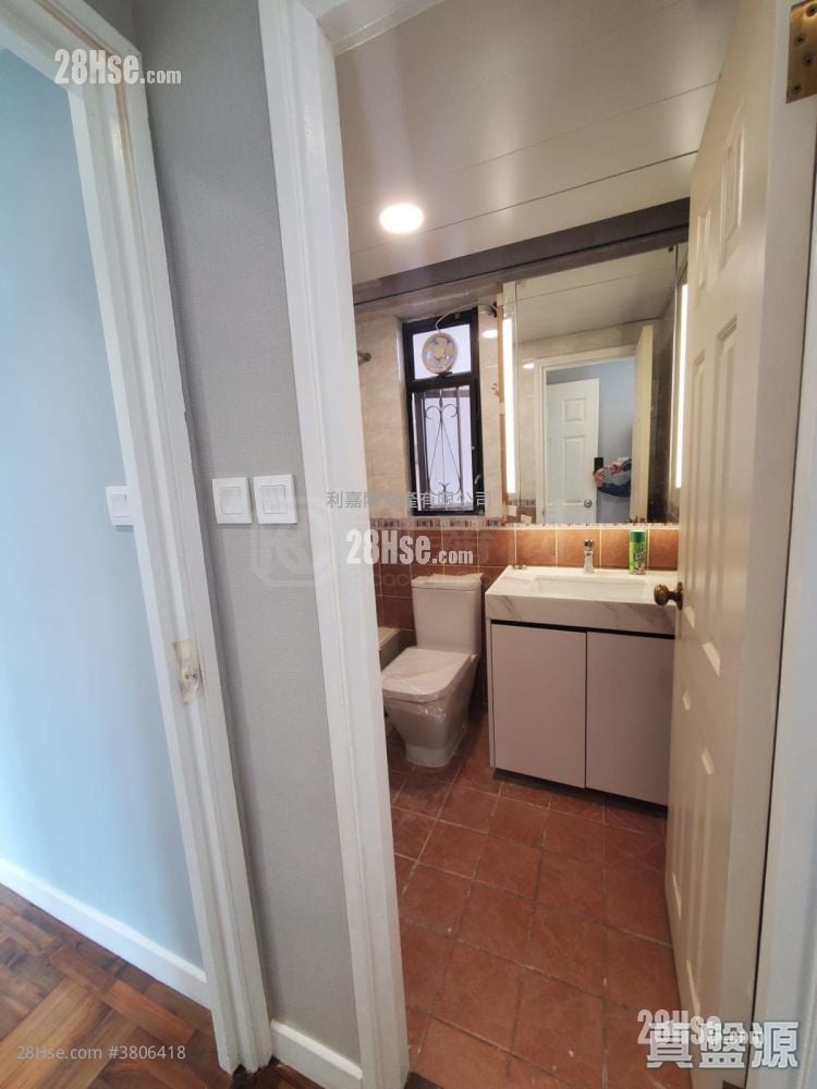 浩景台 售盘 2 房 , 2 浴室 642 平方尺