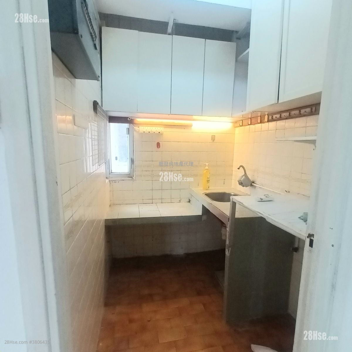 屯门花园 售盘 2 房 , 1 浴室 320 平方尺