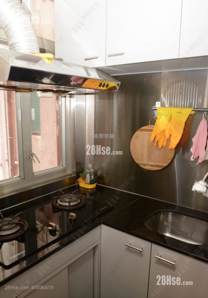 荃湾中心 售盘 2 房 377 平方尺